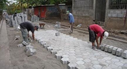 Construcci&oacute;n de 424,36 ml de drenaje pluvial y 470 ml. de adoquinado en el barrio Gaspar Garc&iacute;a Laviana (Tangara). Fase I. Tipitapa
