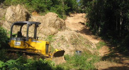 Construción de 4 km de camino rural en la Comunidad Sexan II. Fase I Fray Bartolomé de Las Casas